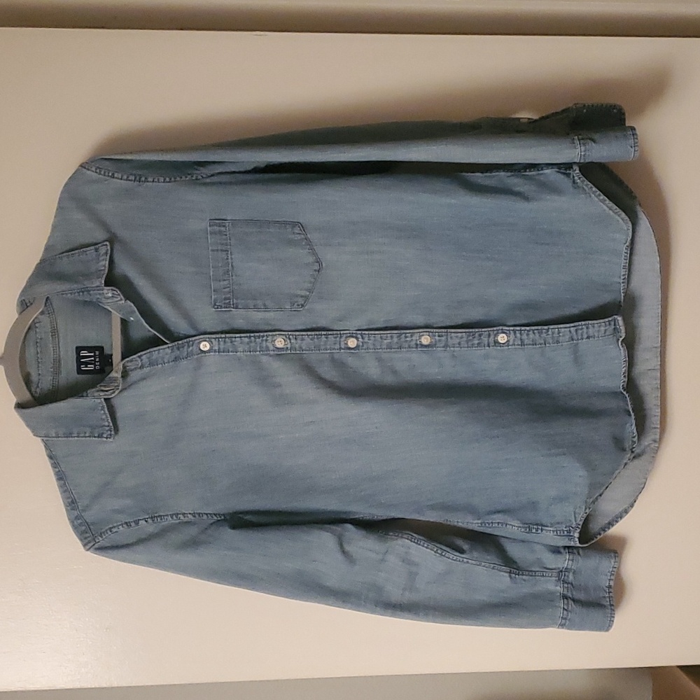 GAP denim button down women M shirt